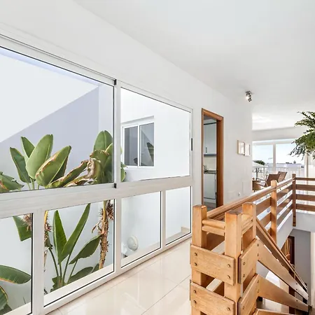 Vakantiehuis La Casa De La Playa Playa Honda (Lanzarote)